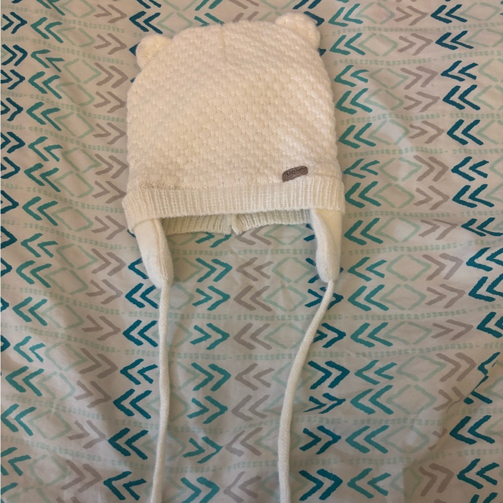 Cozy White Knit Kids Hat